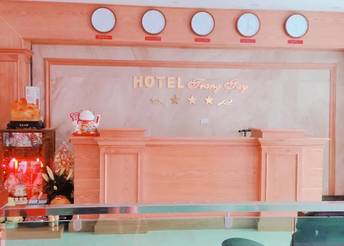Trang Tay Ha Long
